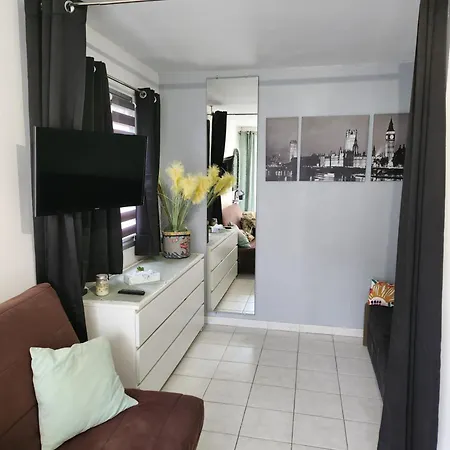Studio De Vacances Frejus Plage Exterior photo